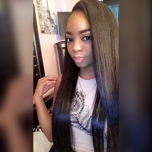 Meet your Posher, Shondranique